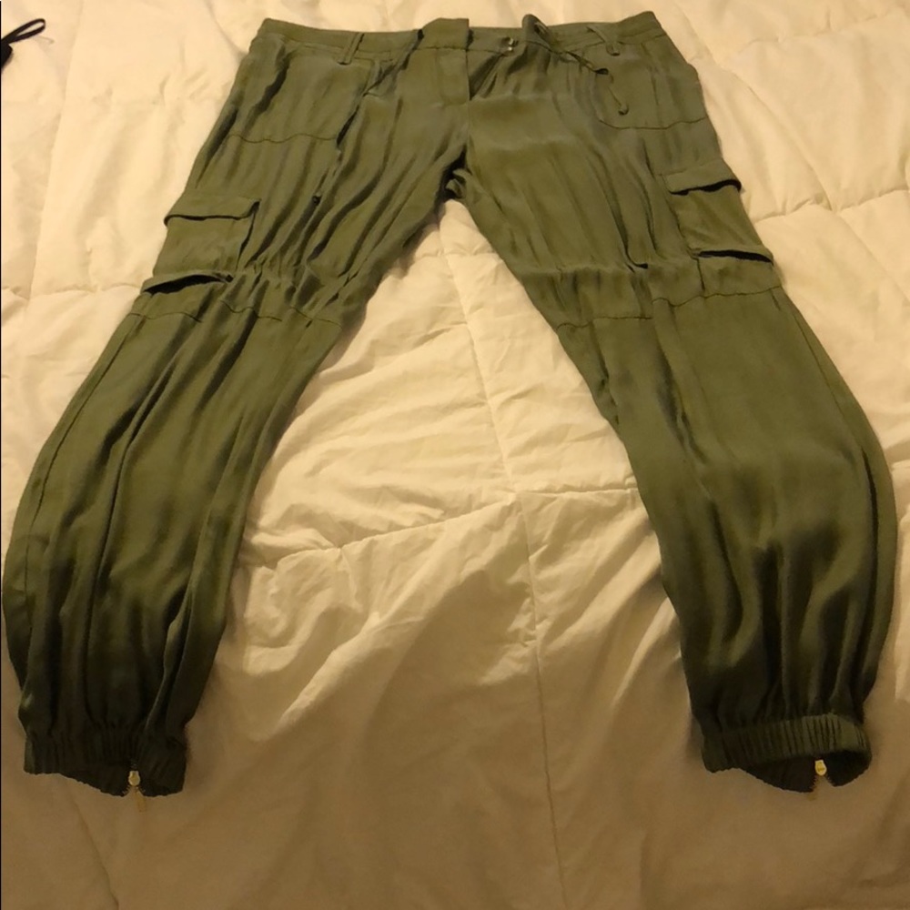 Bebe cargo pants olive green New with tags